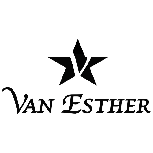 Shop Van Esther for all your fitness accessories and activewear.